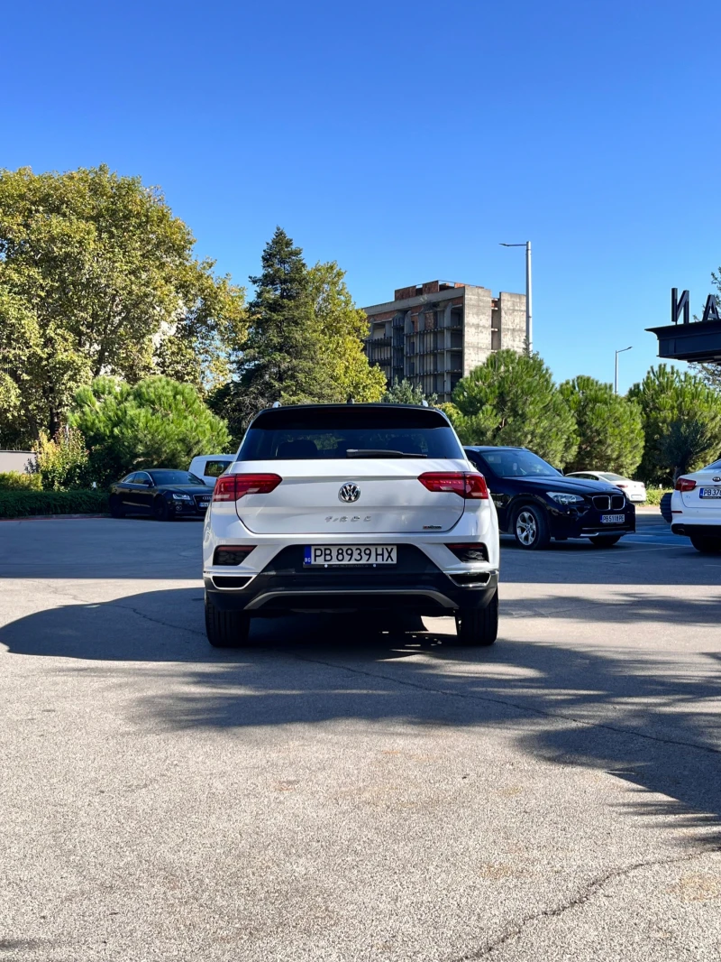 VW T-Roc VW T-ROC! Топ изпълнение, всички екстри, като нова, снимка 5 - Автомобили и джипове - 52721512