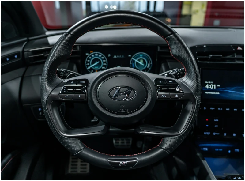 Hyundai Tucson 1.6T-GDI* N-line* AWD, снимка 13 - Автомобили и джипове - 52367252