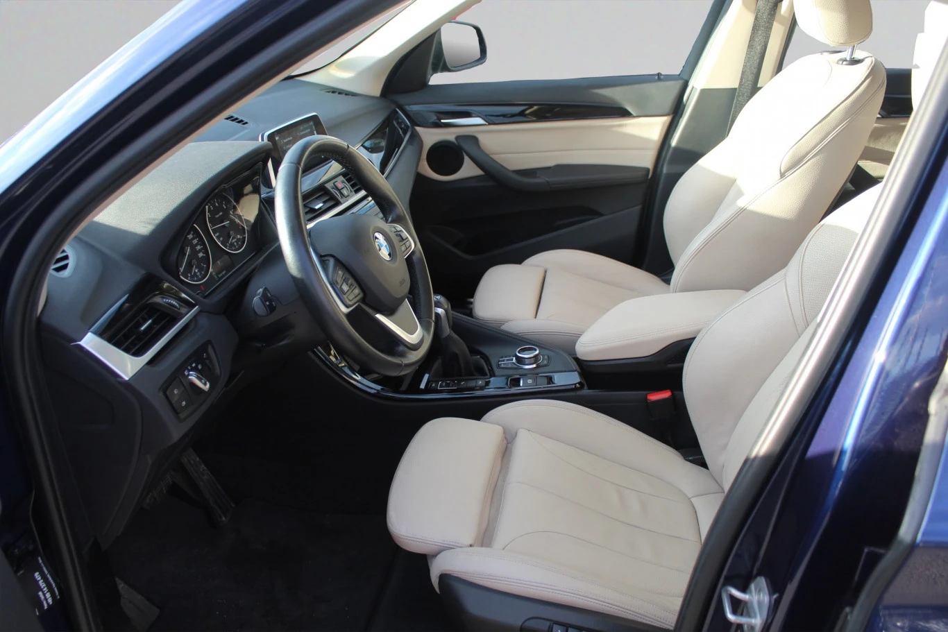 BMW X1 КЛИЕНТСКИ АВТОМОБИЛ - изображение 5