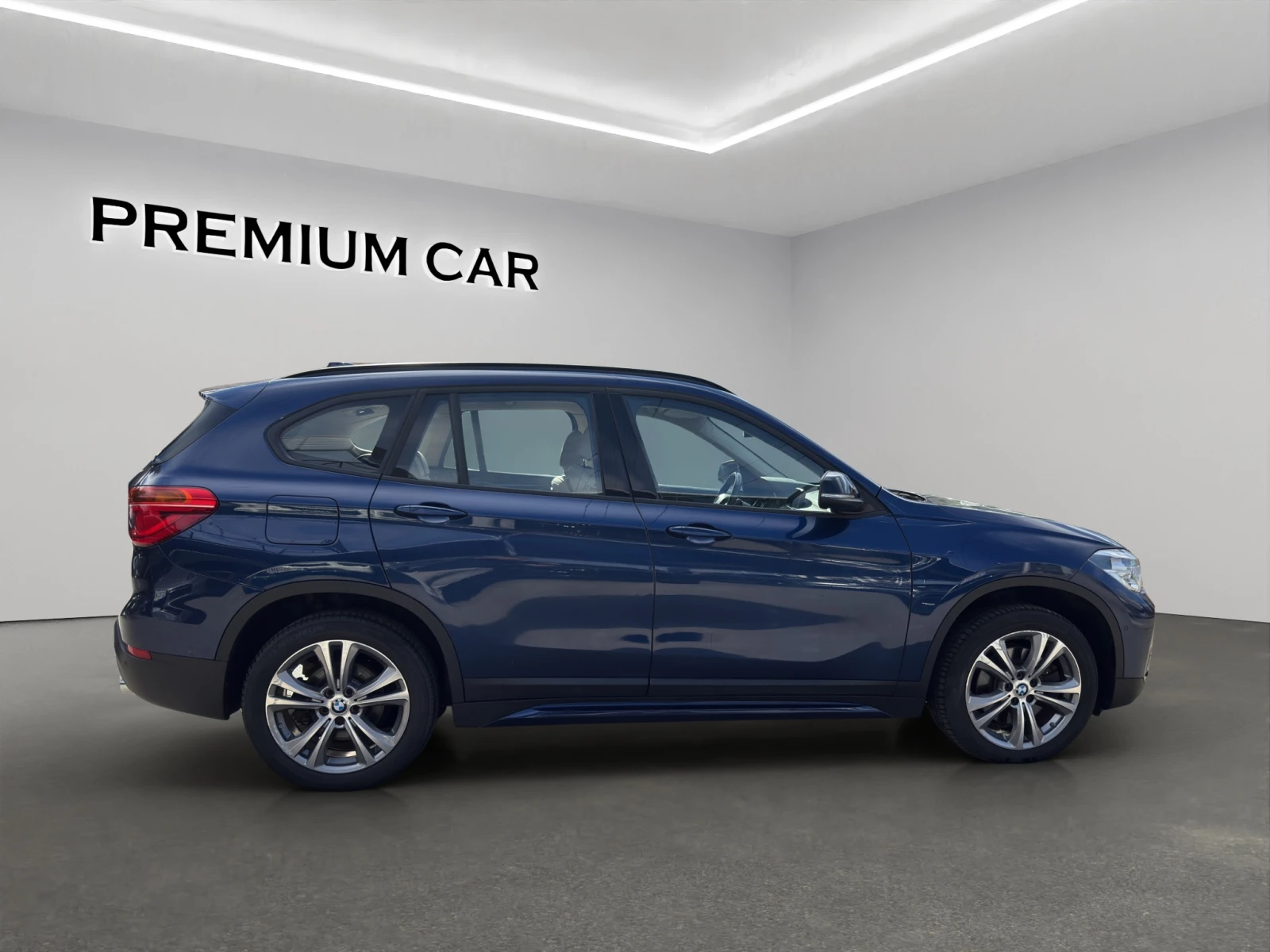 BMW X1 xDrive 20i - изображение 8