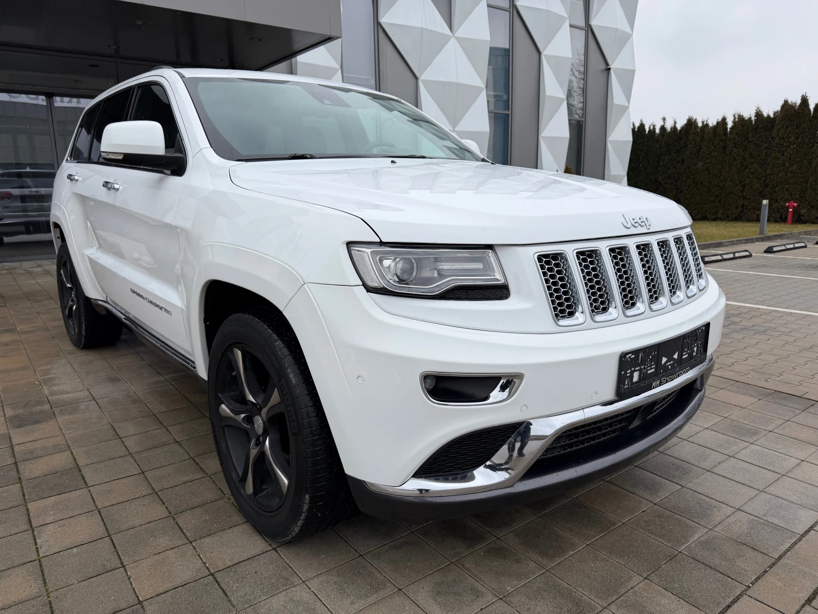 Jeep Grand cherokee SUMMIT-���������-�������-DISTRONIK-�����A-�������� | Mobile.bg � ����������� 3