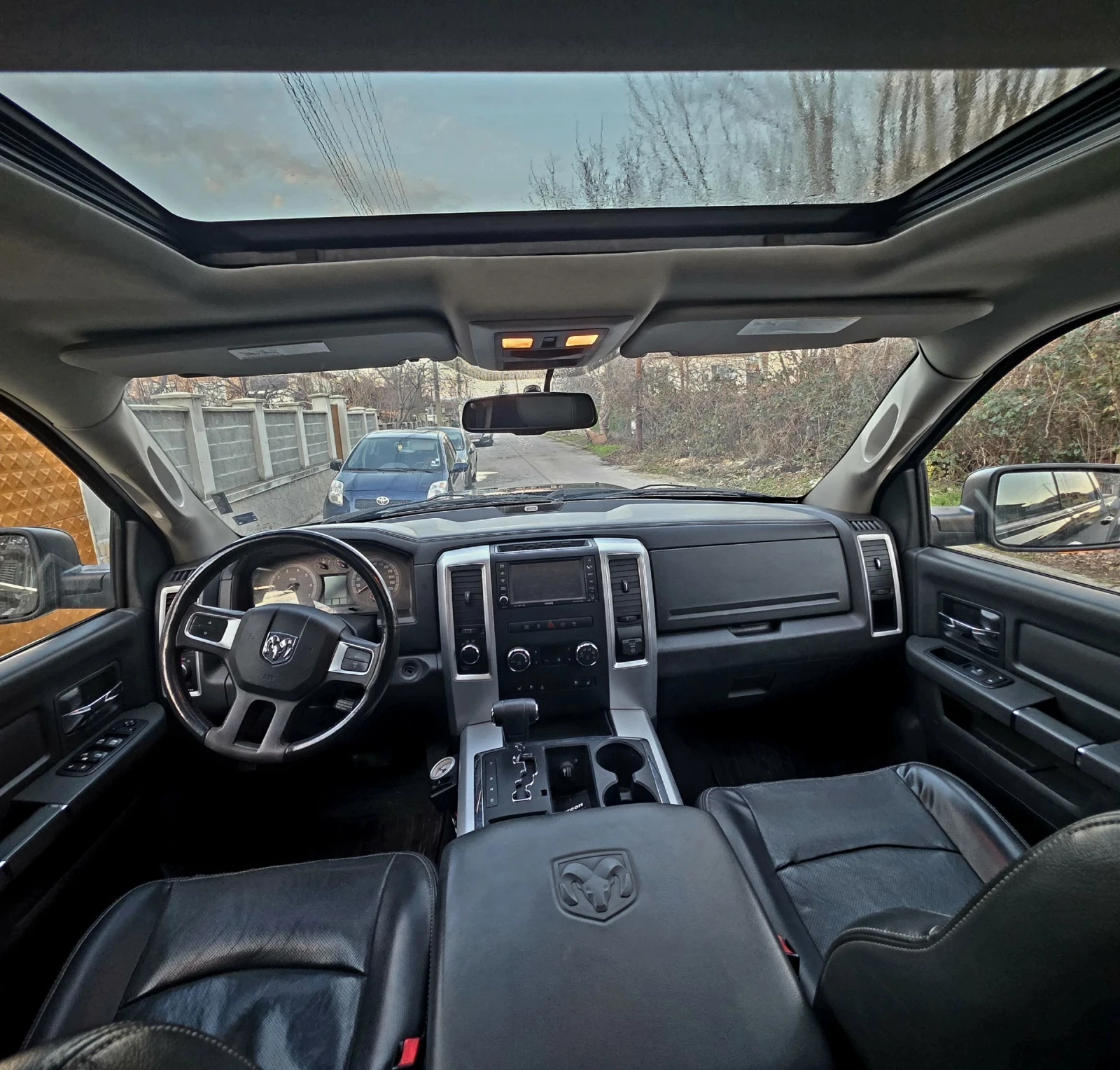 Dodge RAM 1500  5.7 HEMI | Quadra Drive | ����� ���������� | N1 | Mobile.bg � ����������� 10