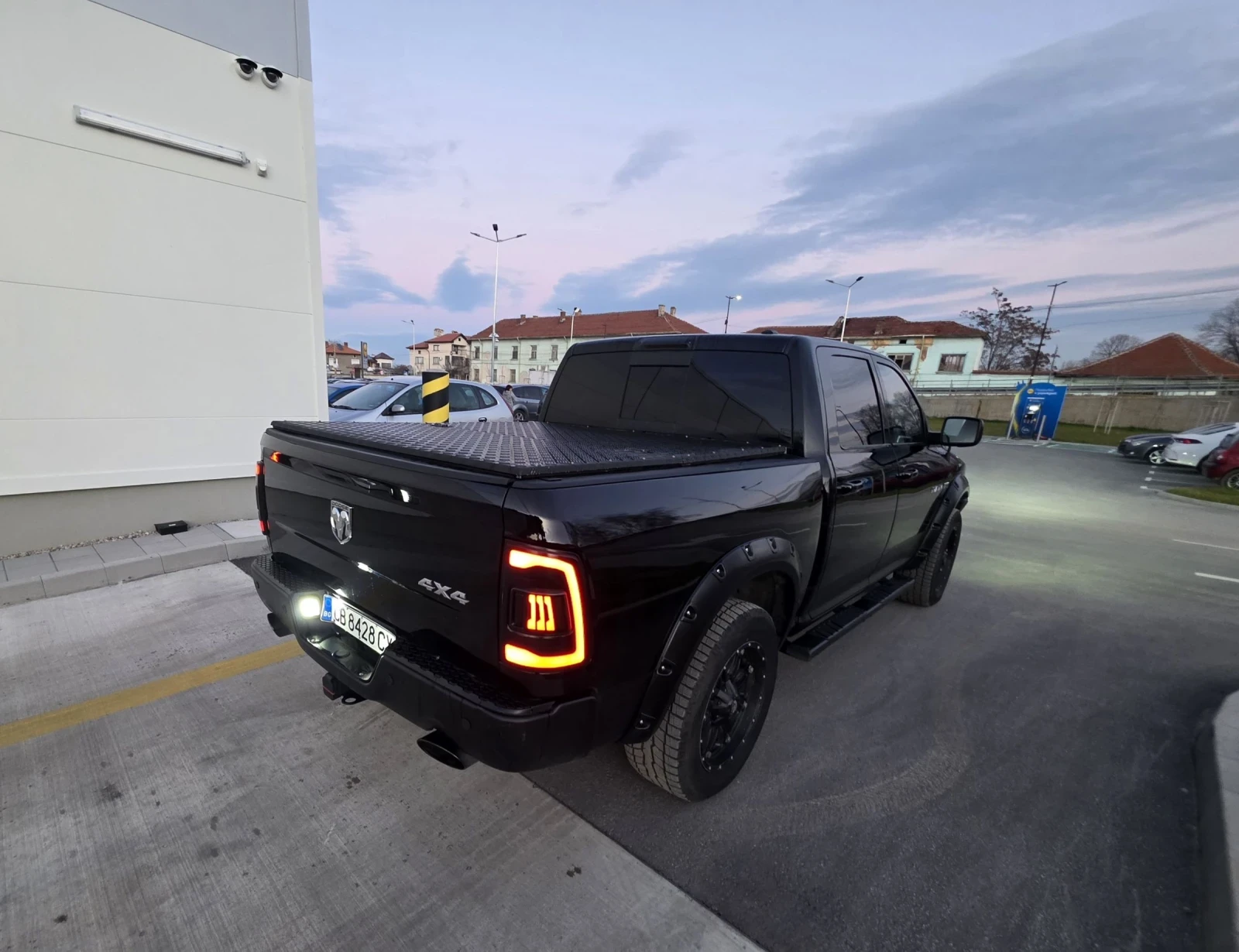 Dodge RAM 1500  5.7 HEMI | Quadra Drive | ����� ���������� | N1 | Mobile.bg � ����������� 6