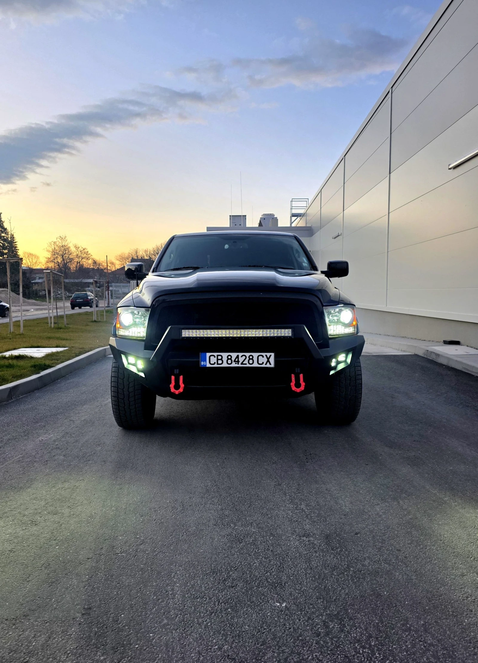 Dodge RAM 1500  5.7 HEMI | Quadra Drive | ����� ���������� | N1 | Mobile.bg � ����������� 3