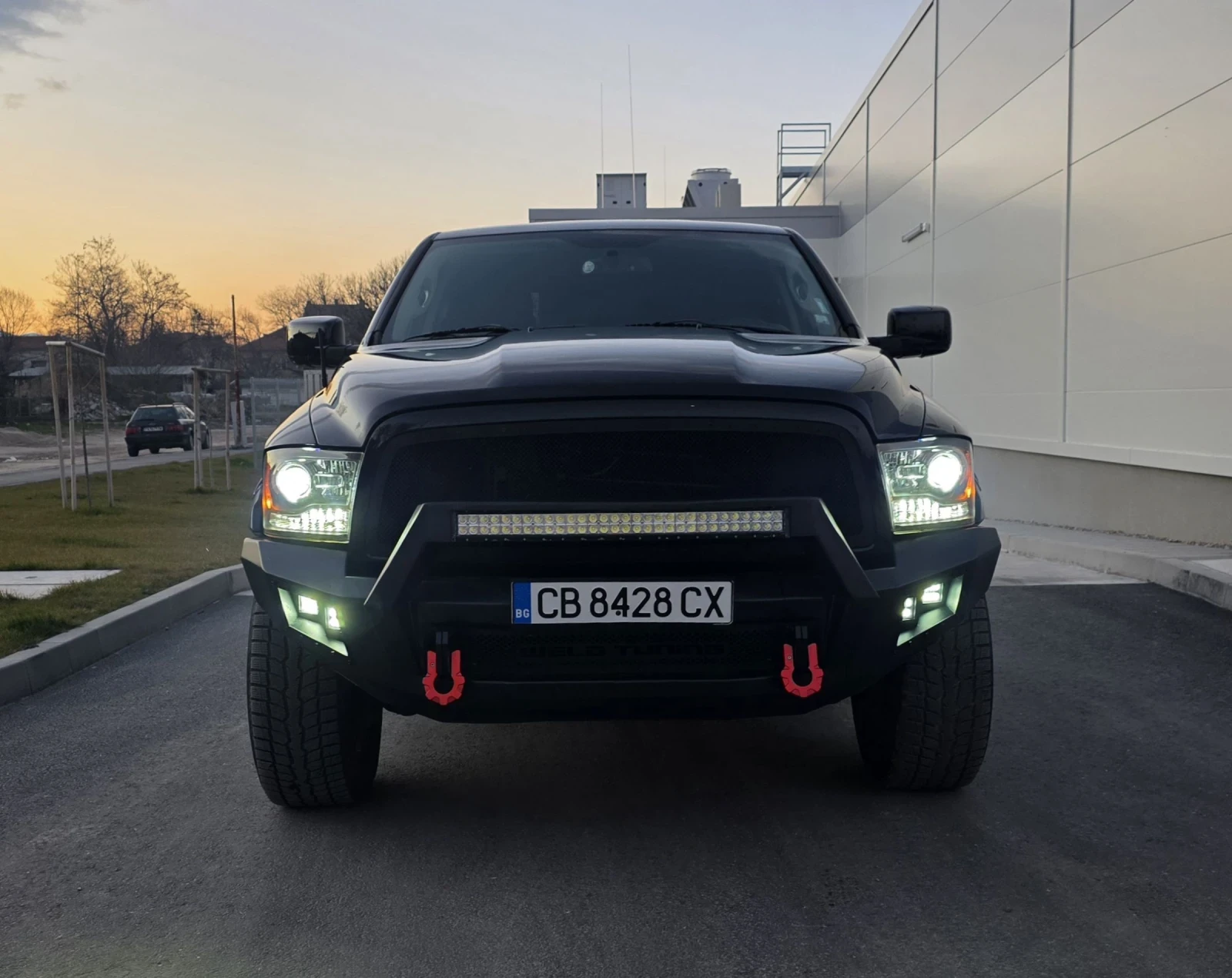 Dodge RAM 1500  5.7 HEMI | Quadra Drive | Пълно обслужване | N1