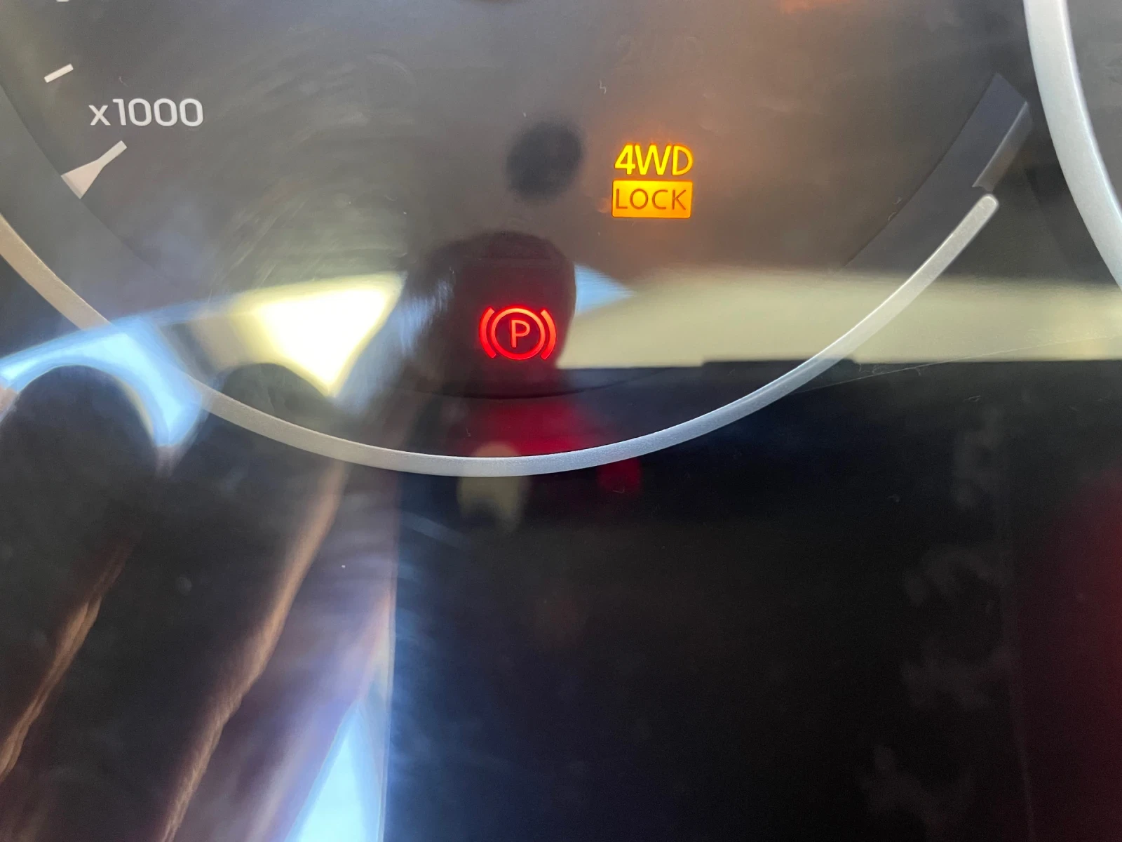 Renault Koleos 2.5 4х4 БЕНЗИН - ГАЗ, снимка 15 - Автомобили и джипове - 53667415