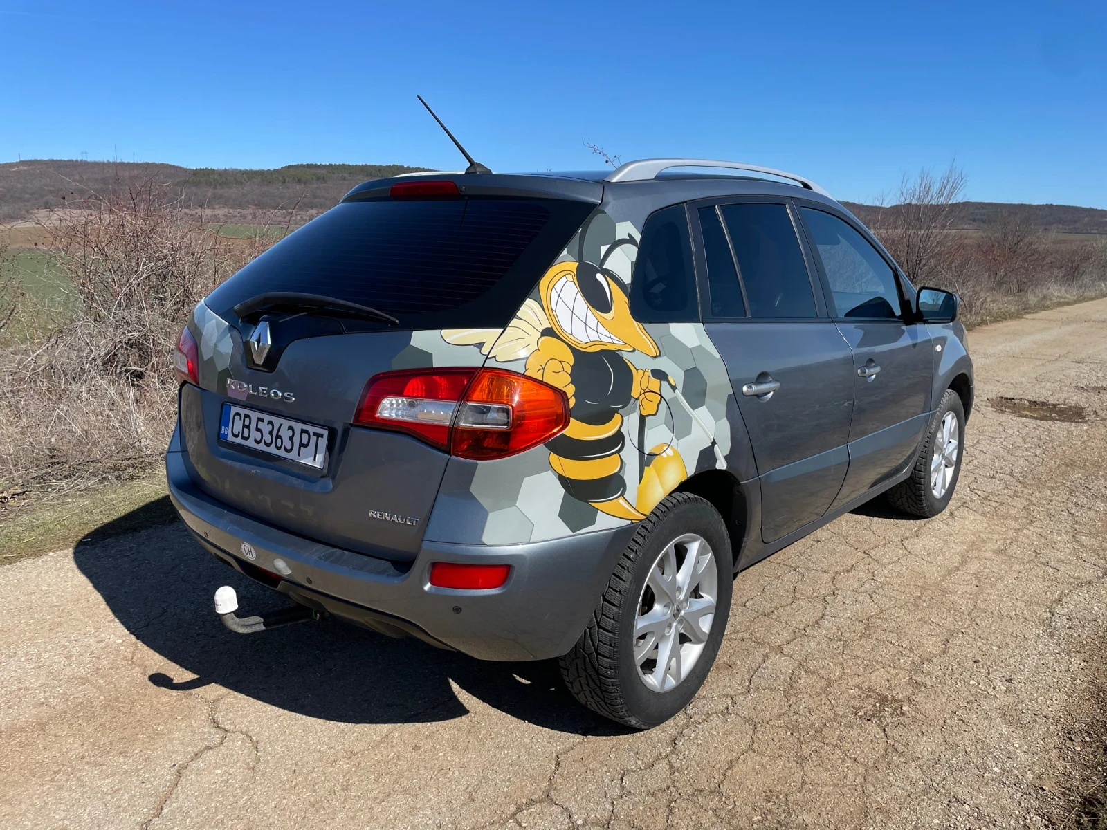 Renault Koleos 2.5 4х4 БЕНЗИН - ГАЗ - изображение 3