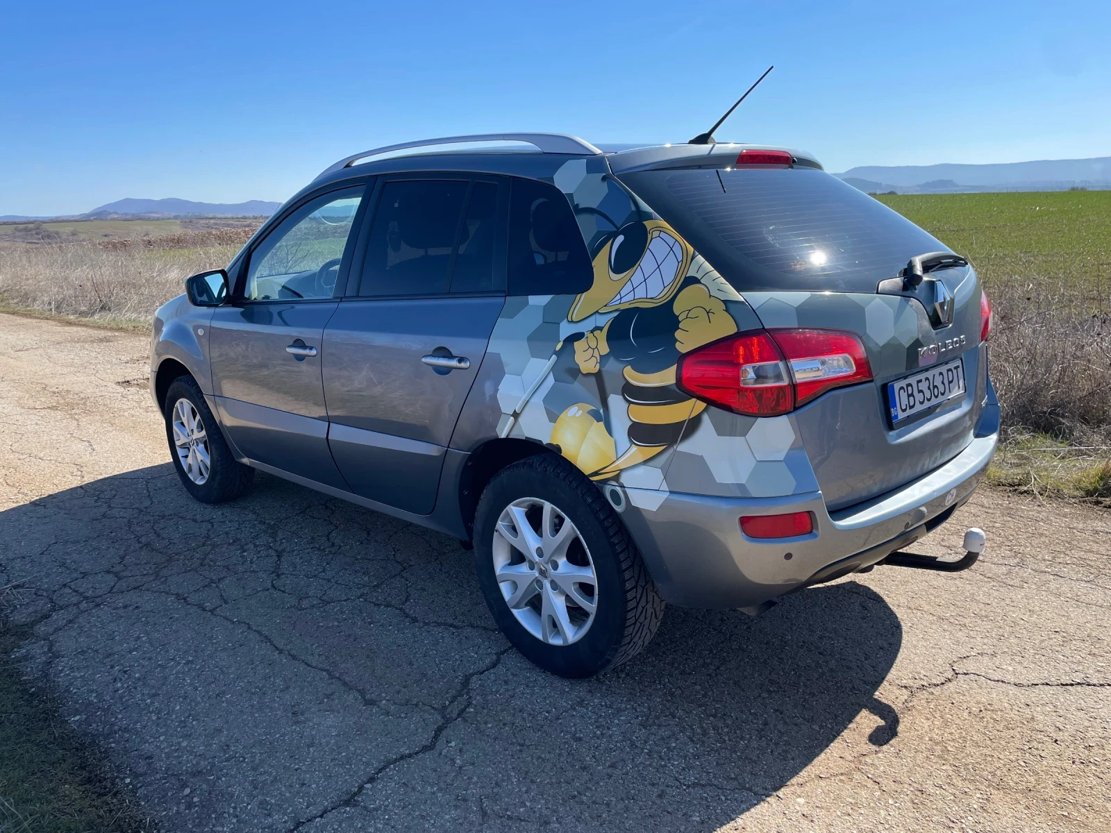 Renault Koleos 2.5 4х4 БЕНЗИН - ГАЗ - изображение 4