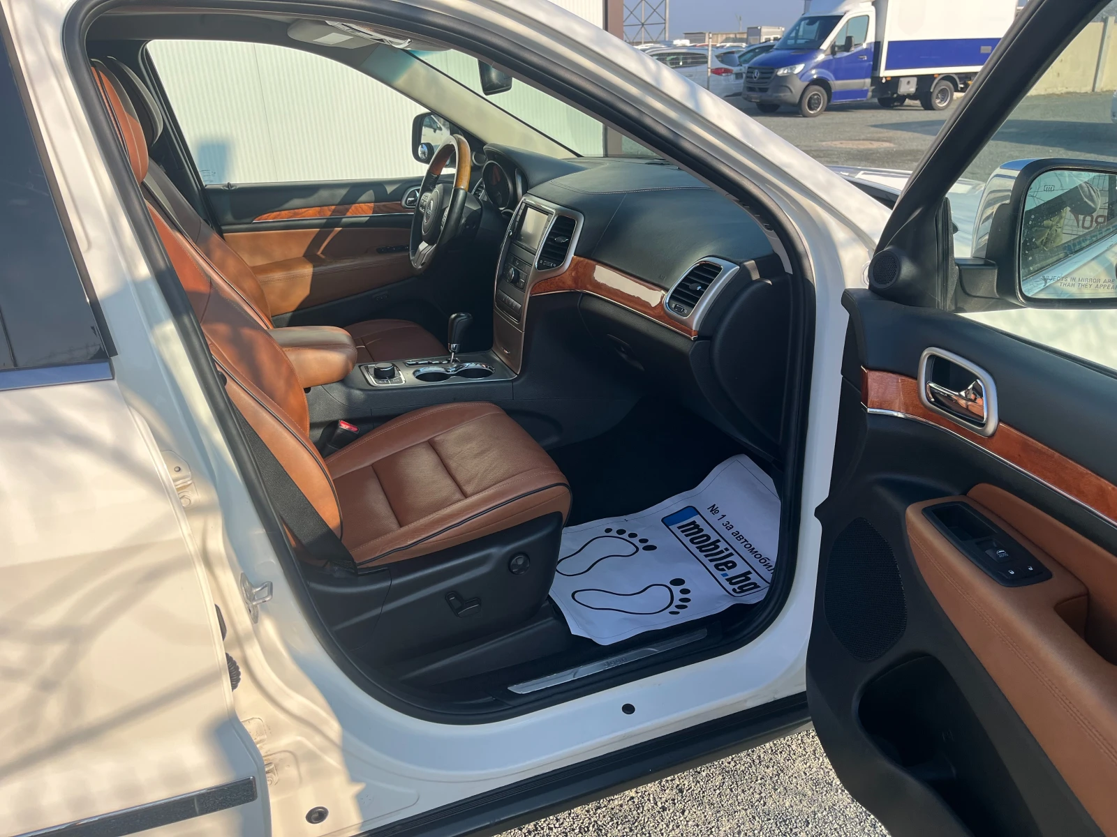 Jeep Grand cherokee 3.6 V6 4x4-Overland, снимка 7 - Автомобили и джипове - 53744404