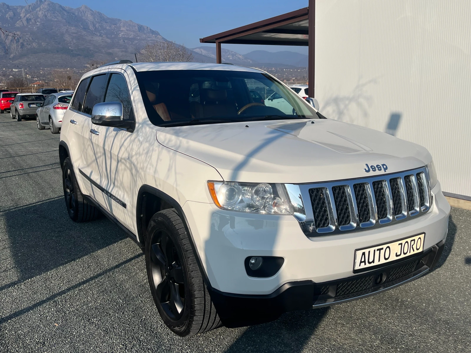 Jeep Grand cherokee 3.6 V6 4x4-Overland, снимка 6 - Автомобили и джипове - 53744404