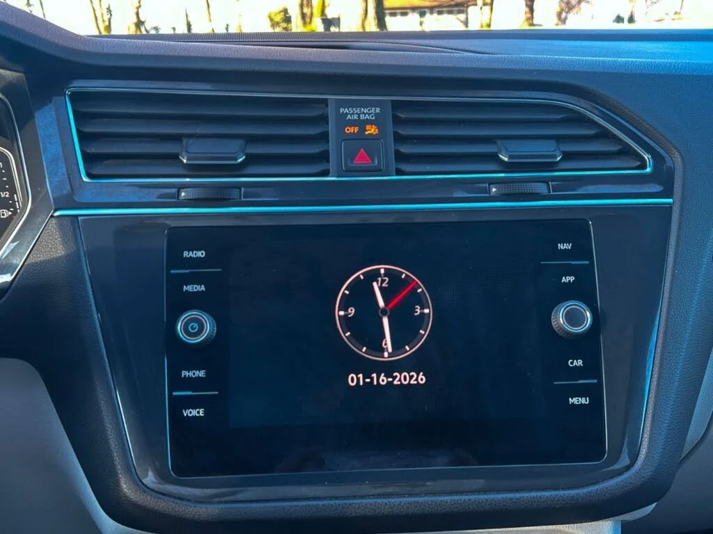 VW Tiguan Highline R-Line 4Motion/Pano/Keyless, снимка 14 - Автомобили и джипове - 54512485