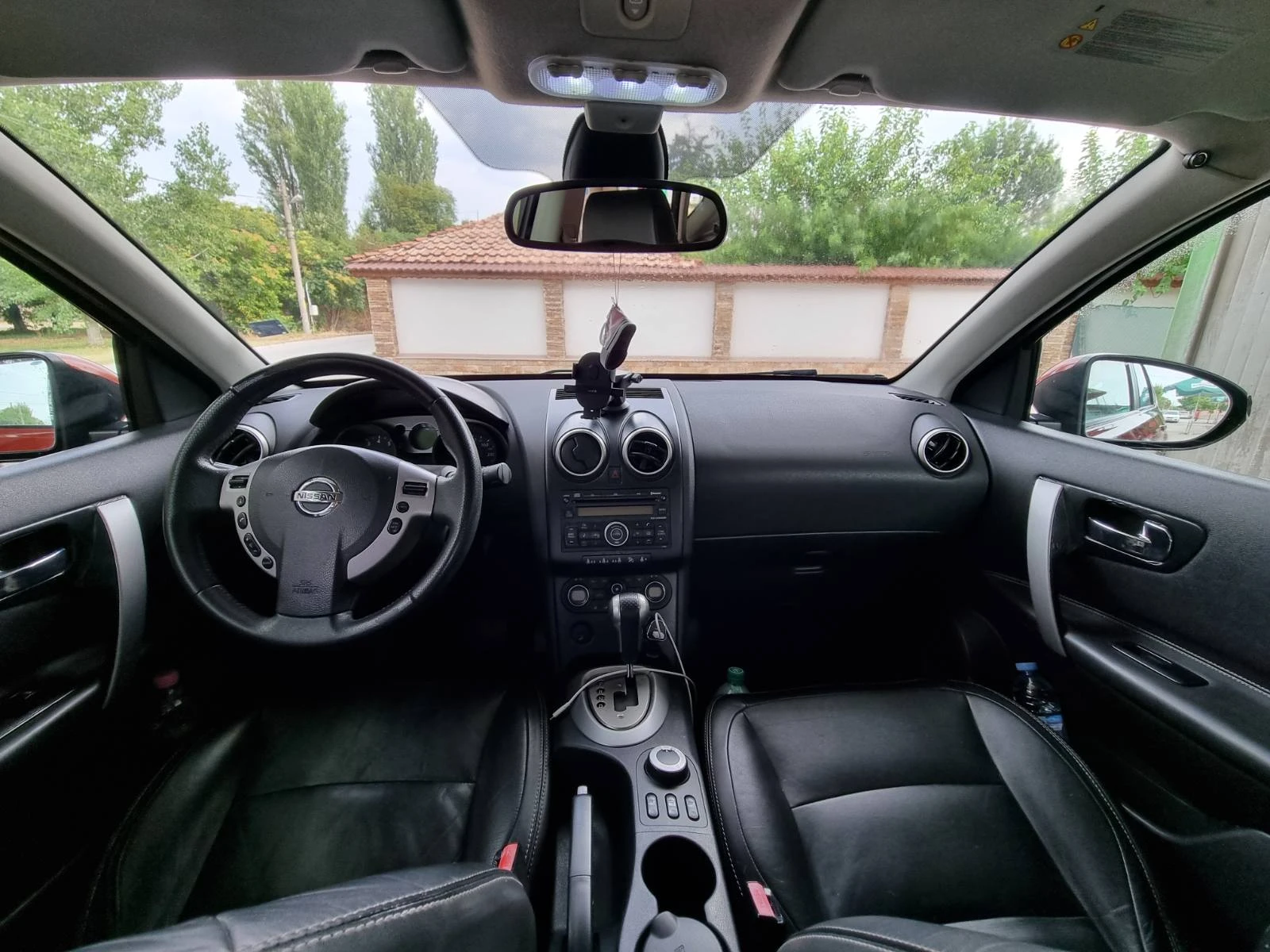Nissan Qashqai 2.0i / ГАЗ / 4х4 / KEYLESS / АВТОМАТИК / ПАНОРАМА, снимка 8 - Автомобили и джипове - 54667412