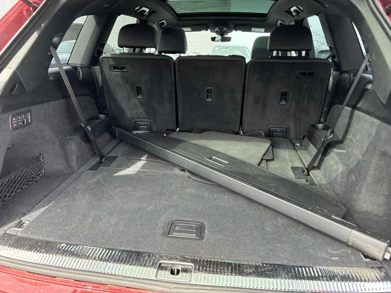 Audi Q7 Komfort| ОТ ГЛАВНО ПРЕДСТАВИТЕЛСТВО| КЛИПОВЕ, снимка 5 - Автомобили и джипове - 54684361