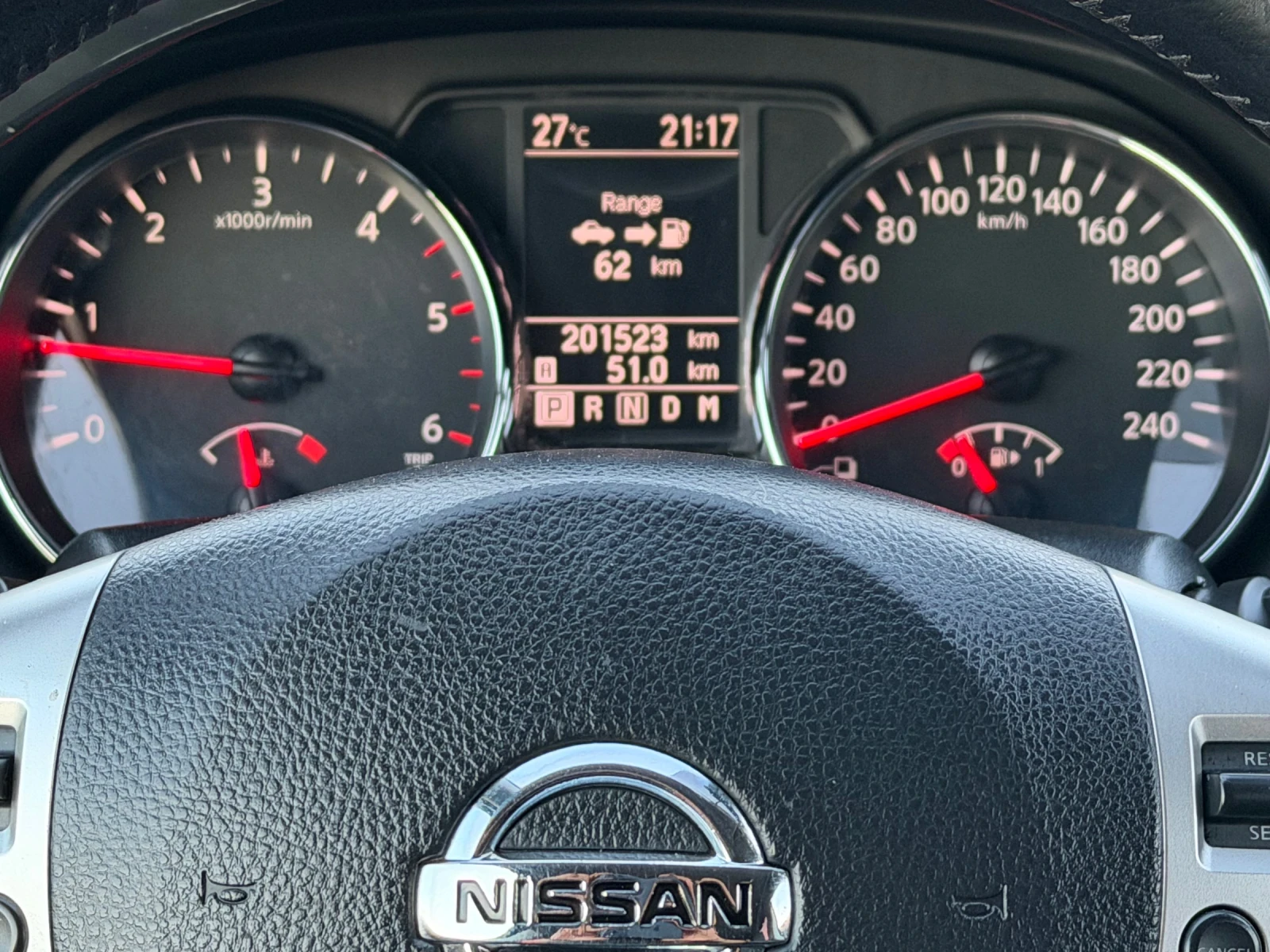 Nissan Qashqai 2.0DCI 4x4 АВТОМАТ ИТАЛИЯ, снимка 12 - Автомобили и джипове - 54907498