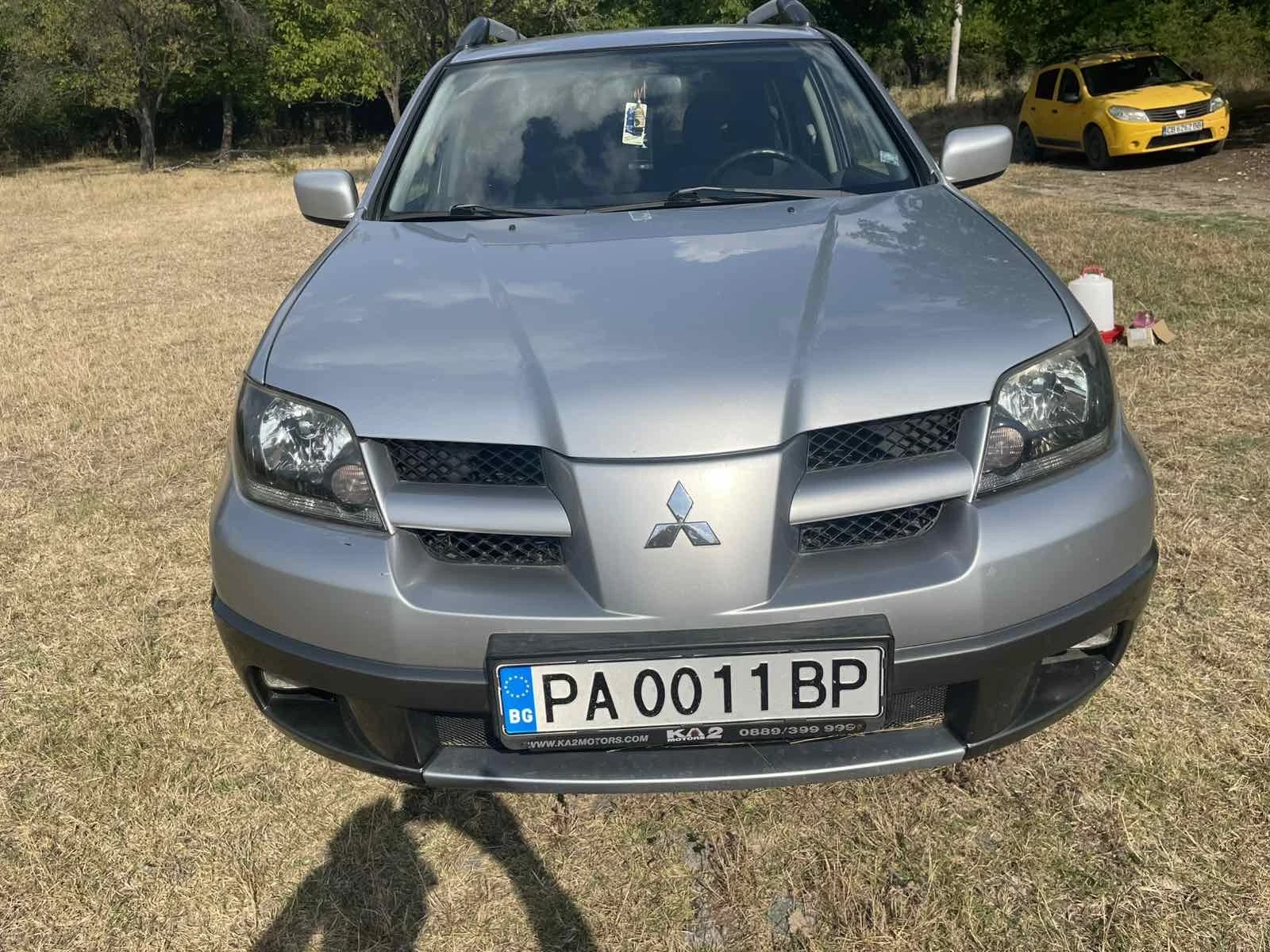 Mitsubishi Outlander, снимка 4 - Автомобили и джипове - 55604009