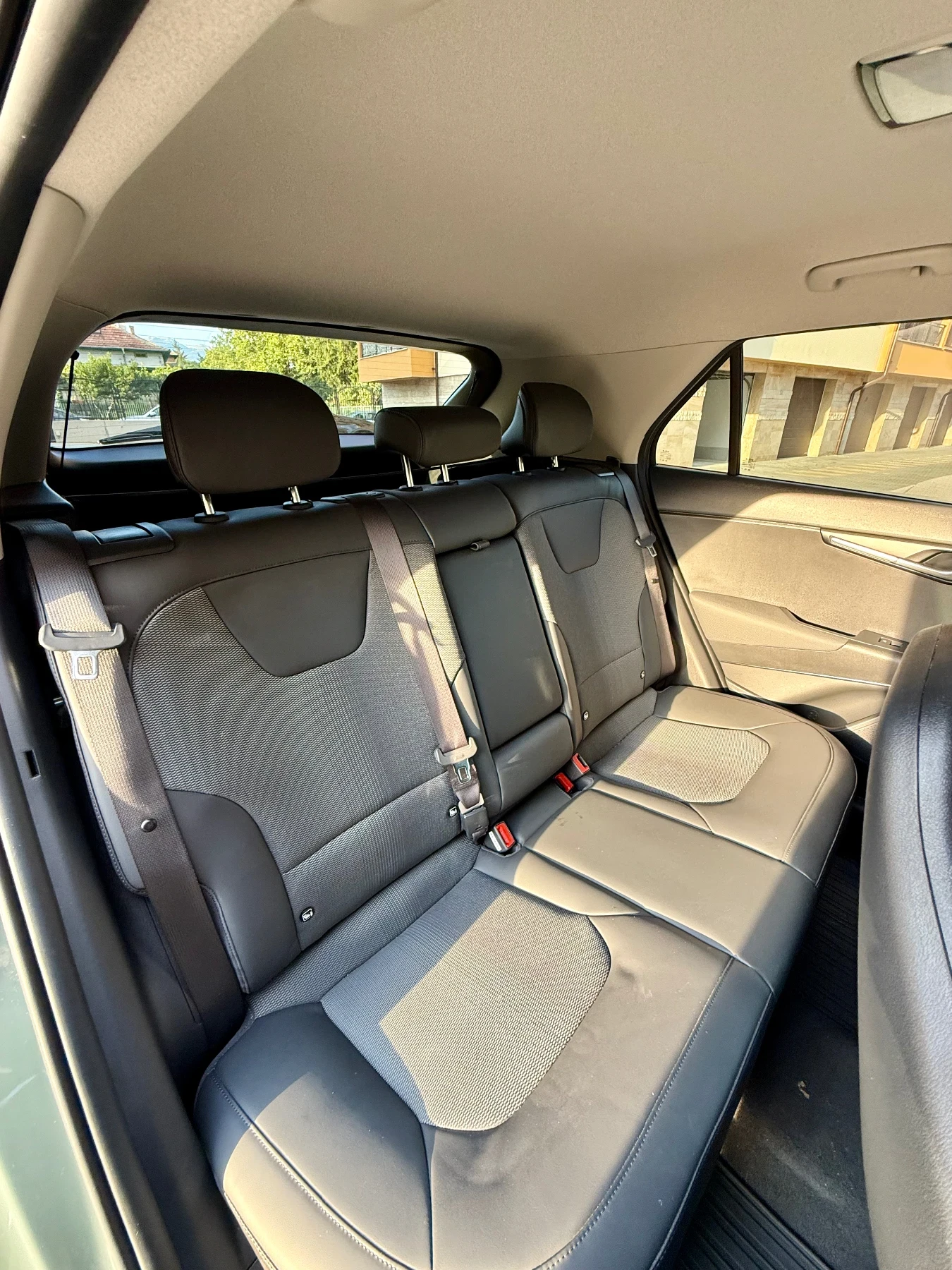Kia Niro 1.6 GDI Hybrid Automatic в ГАРАНЦИЯ ДО 2031г, снимка 11 - Автомобили и джипове - 56004887