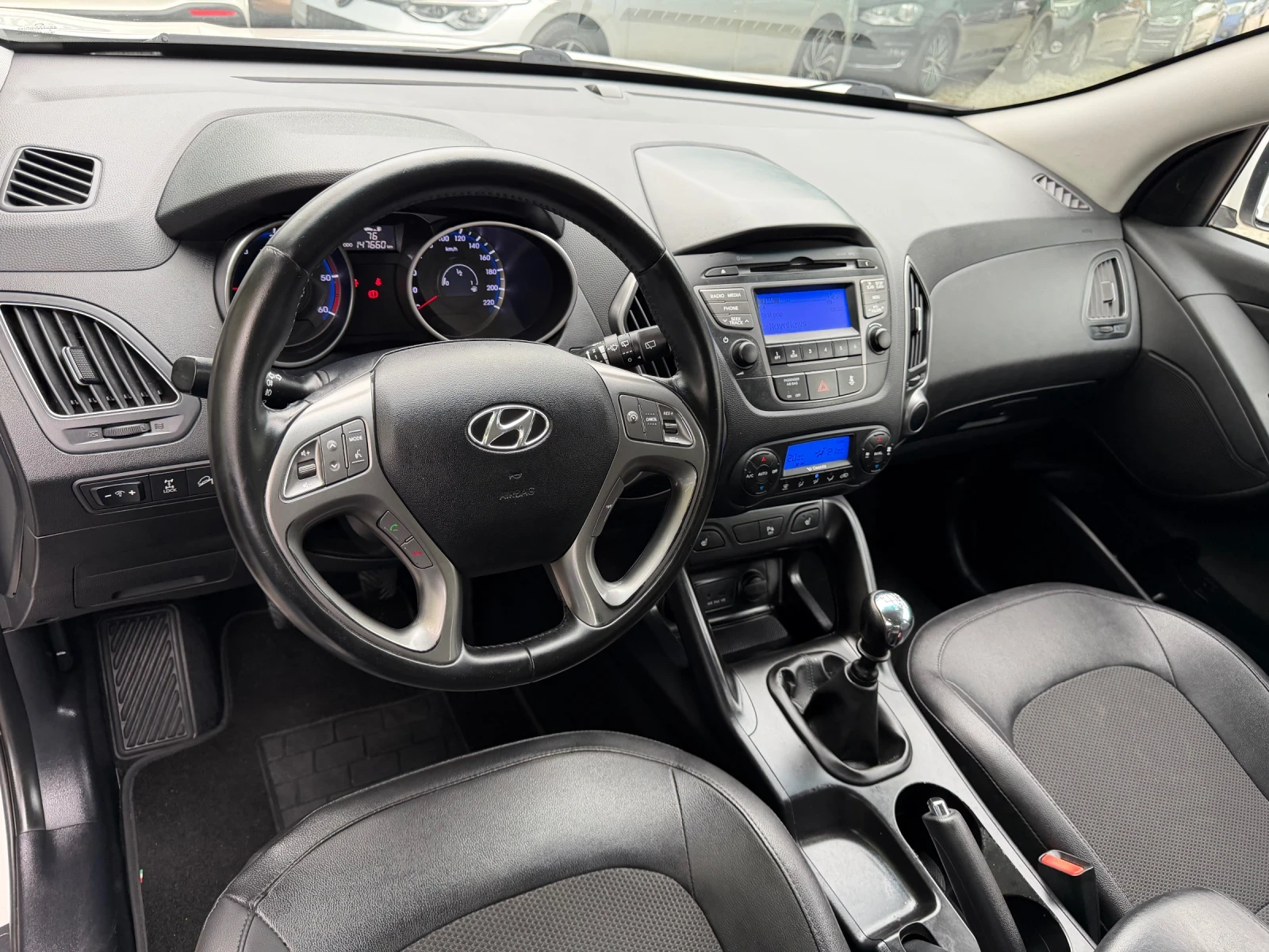 Hyundai IX35 2.0CRDI* 4x4* Premium, снимка 7 - Автомобили и джипове - 56276016