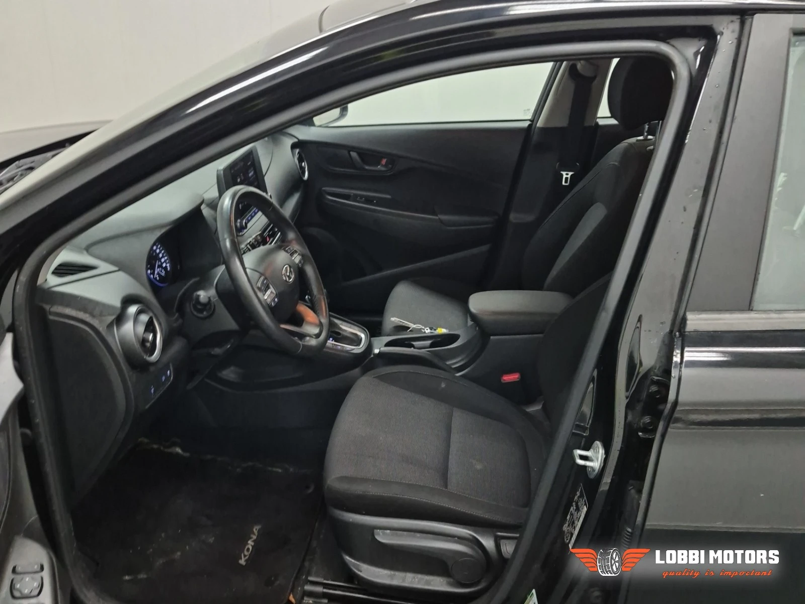 Hyundai Kona, снимка 3 - Автомобили и джипове - 56297440