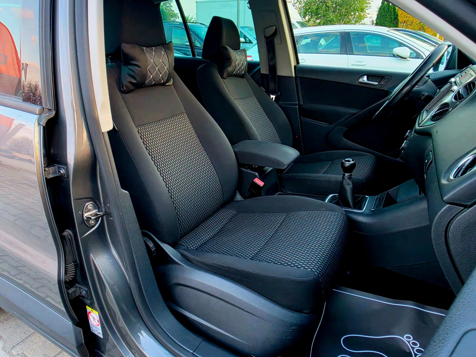 VW Tiguan 1.4TSI ������ | Mobile.bg � ����������� 12