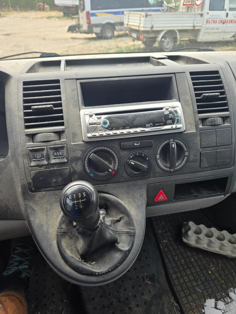 VW T5 1.9 TDI AXC, снимка 3 - Бусове и автобуси - 51276815