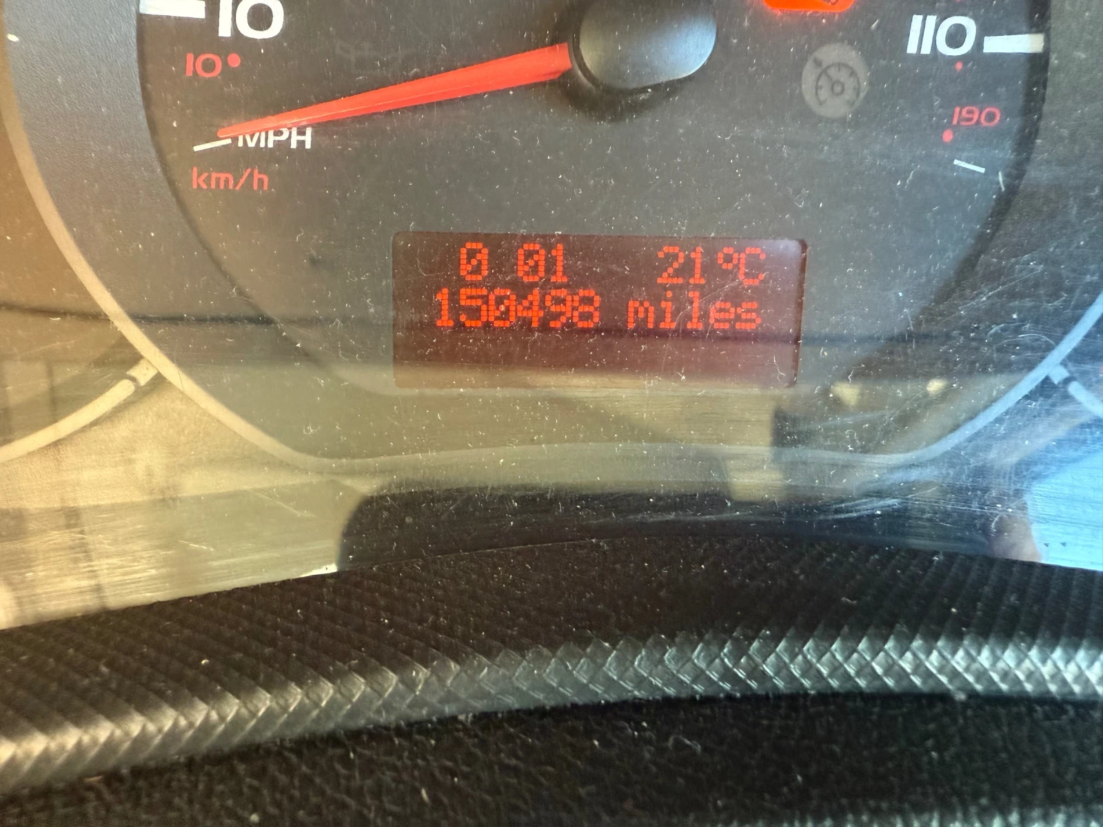 Nissan NV400 2.3 - изображение 10