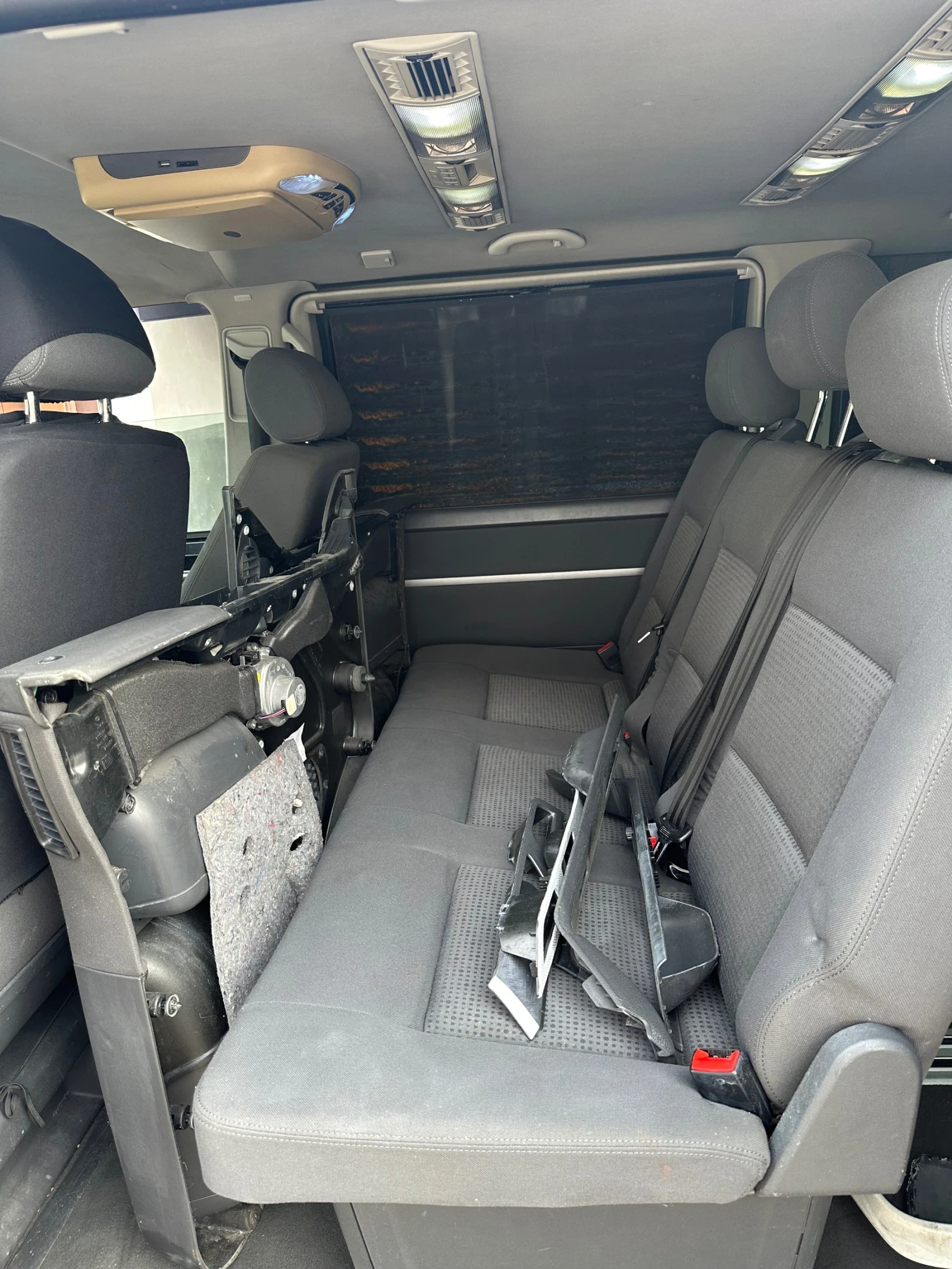 VW T5 2.5TDI, снимка 8 - Бусове и автобуси - 56145267