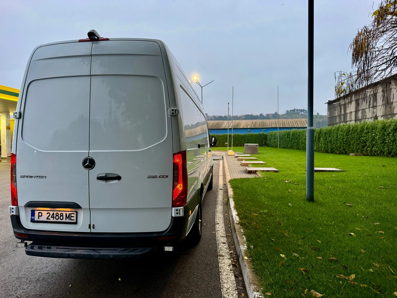Mercedes-Benz Sprinter МАКСИ!НАВИГАЦИЯ!КАМЕРИ!ТЕМПОМАТ!КЛИМА!ФУЛ!ТОП!, снимка 4 - Бусове и автобуси - 56740086