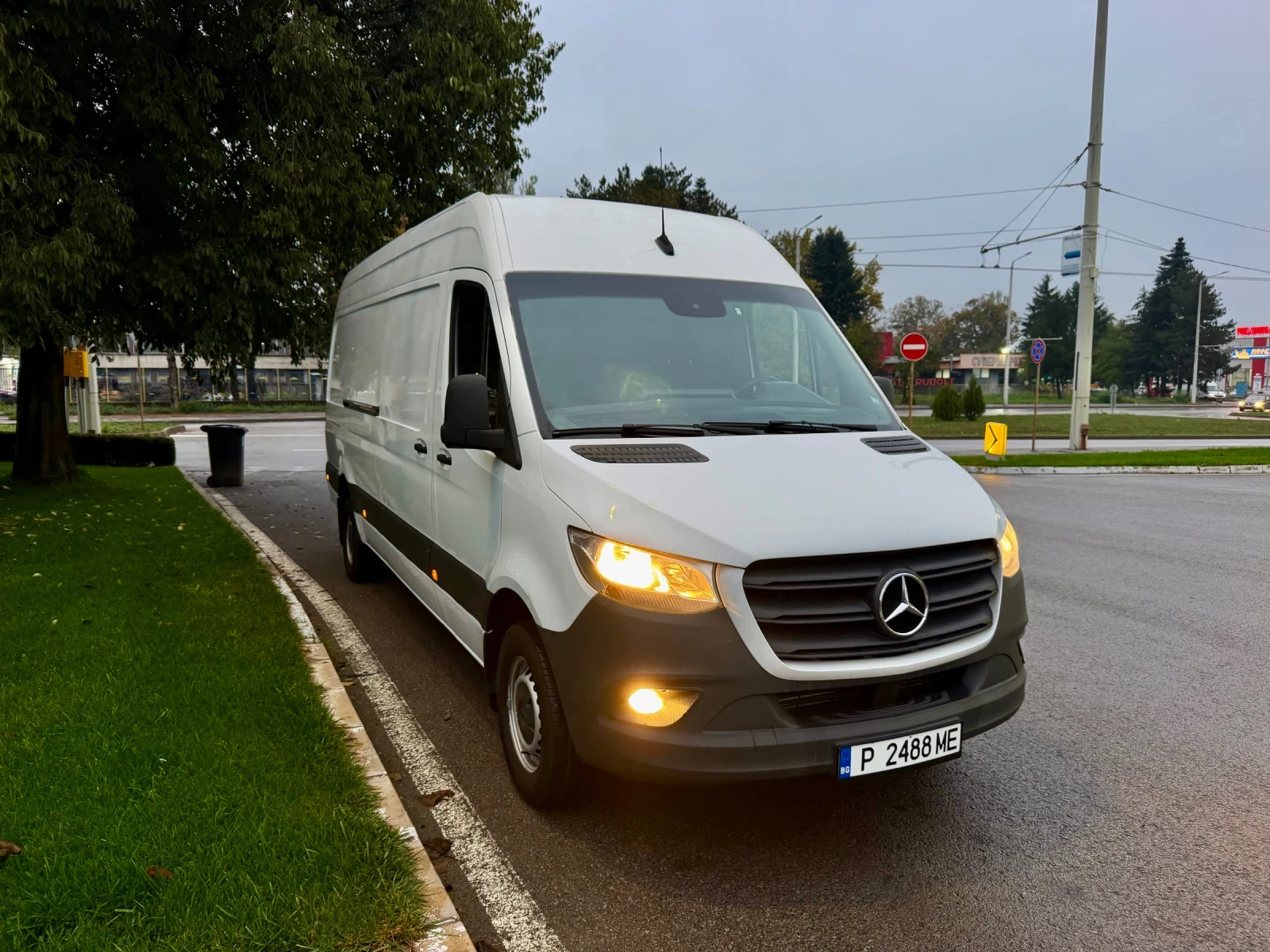 Mercedes-Benz Sprinter МАКСИ!НАВИГАЦИЯ!КАМЕРИ!ТЕМПОМАТ!КЛИМА!ФУЛ!ТОП!, снимка 2 - Бусове и автобуси - 56740086