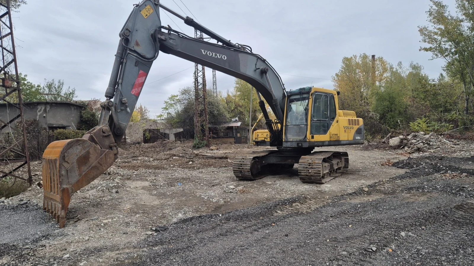 Багер Volvo EC210, снимка 10 - Индустриална техника - 56601082