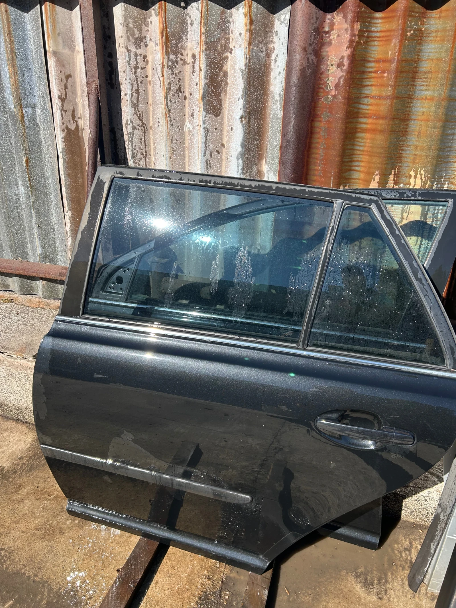 ����� �� Toyota Avensis II 2003-2009  | Mobile.bg � ����������� 4
