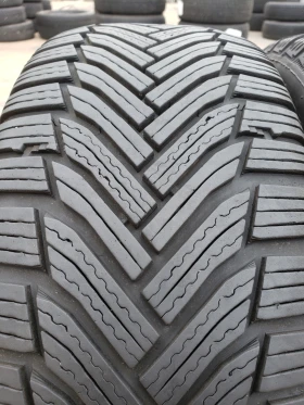 Гуми Зимни 225/45R17, снимка 1