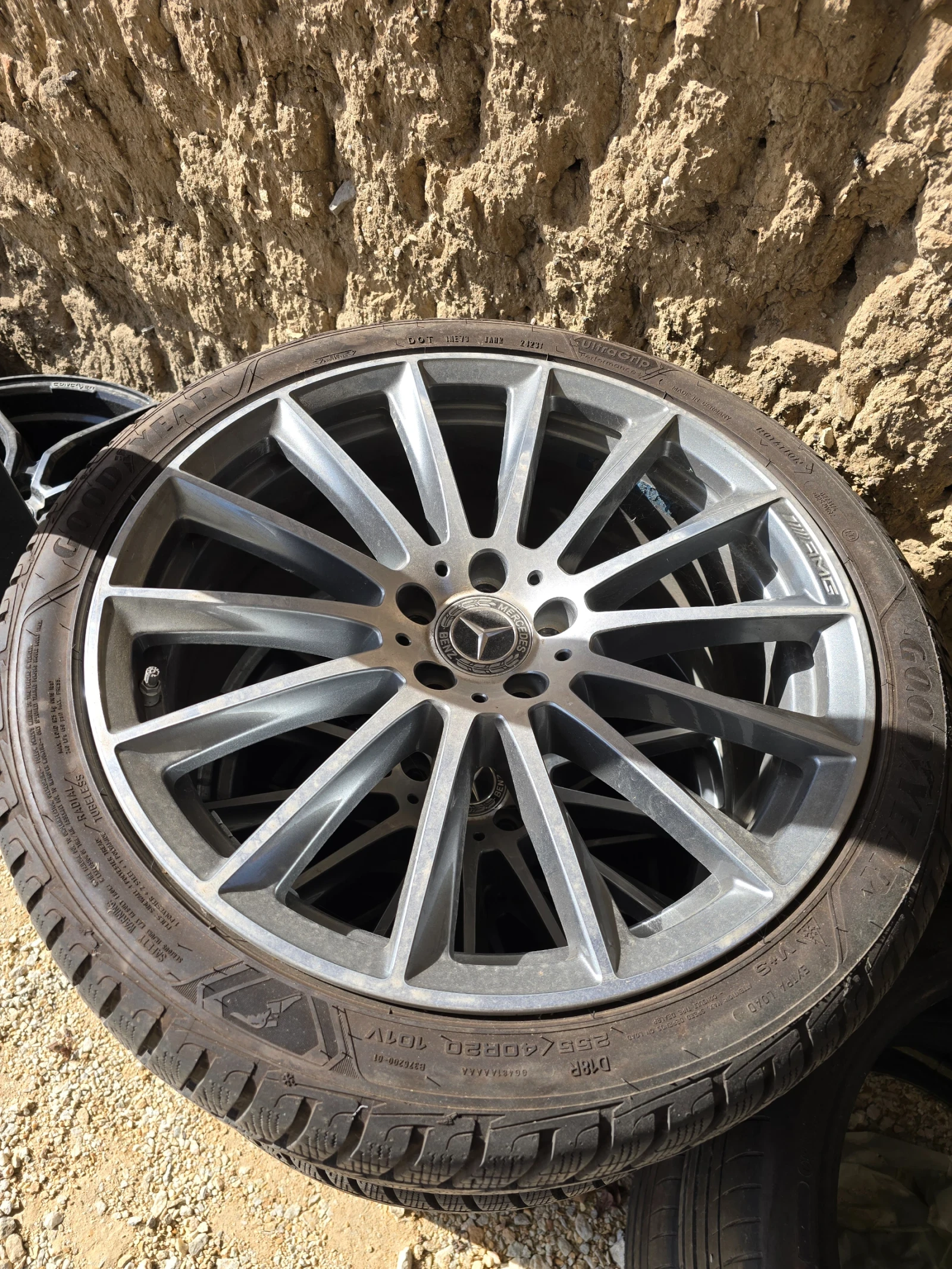  255/40R20 | Mobile.bg   10