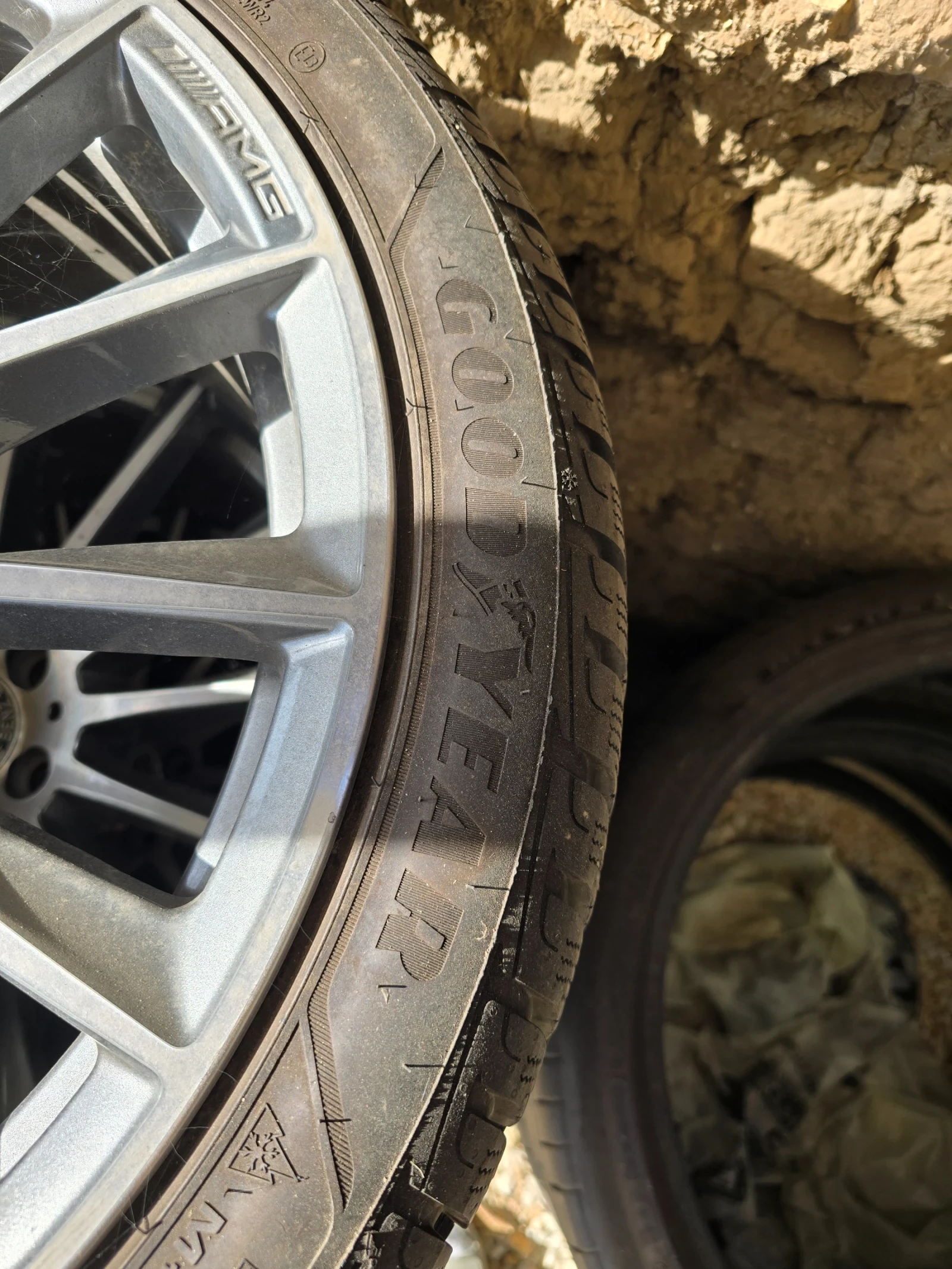  255/40R20 | Mobile.bg   6