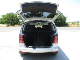 VW Touran 1.6/БЕНЗИН/102кс./6+ 1МЕСТА/КАТО НОВА - 8900 лв. - 34862282 16