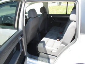 VW Touran 1.6/БЕНЗИН/102кс./6+ 1МЕСТА/КАТО НОВА - 8900 лв. - 34862282 11