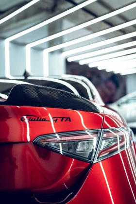 Alfa Romeo Giulia Quadrifoglio Verde GTA Optics | Mobile.bg    13