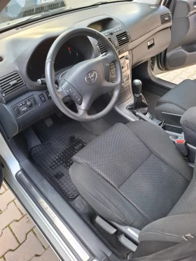 Toyota Avensis, снимка 9