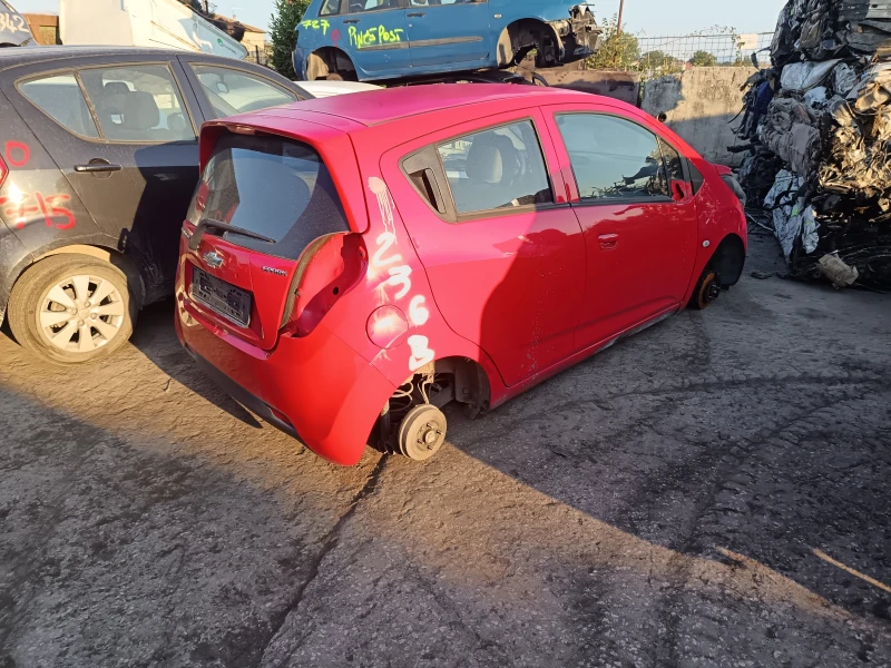 Chevrolet Spark 1.0 16v b10d1, снимка 8 - Автомобили и джипове - 45613948