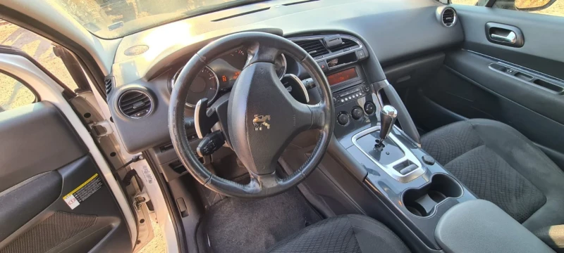 Peugeot 3008 1.6D, снимка 5 - Автомобили и джипове - 47390830