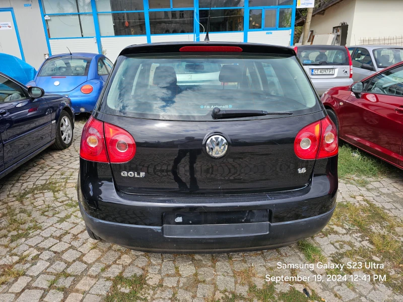 VW Golf 1.6, снимка 9 - Автомобили и джипове - 47302994