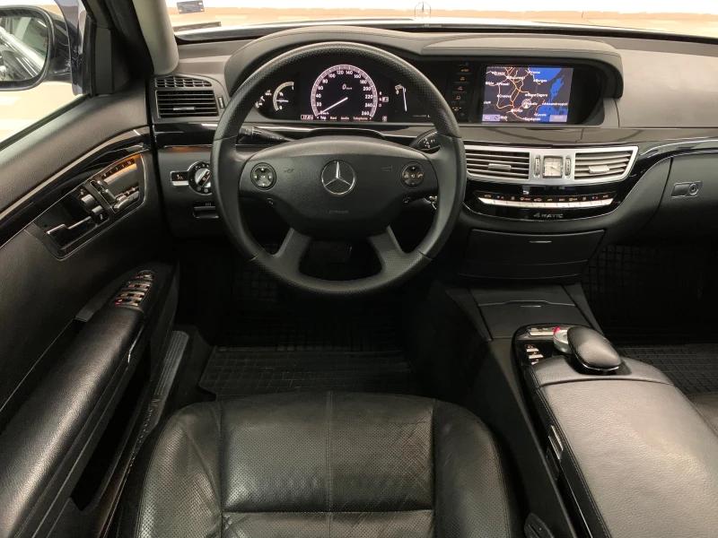 Mercedes-Benz S 320 AMG 4-Matic* VAKUM* OBDUH* MASAJ* Night Vis.* KAME, снимка 11 - Автомобили и джипове - 47973472