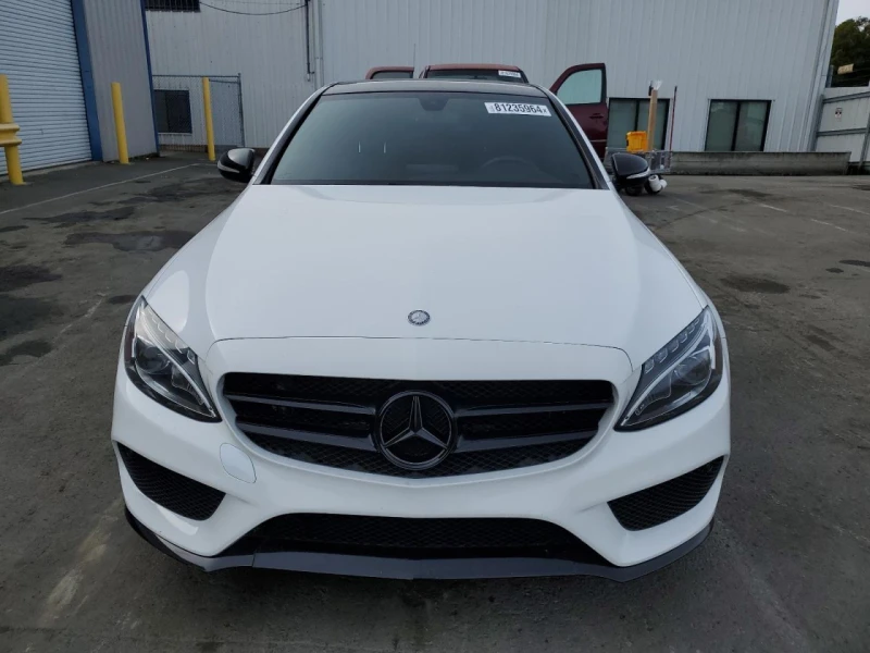 Mercedes-Benz C 400 4MATIC AMG* BURMASTER* KeylessGO* Пано* м.точка* , снимка 5 - Автомобили и джипове - 48341992