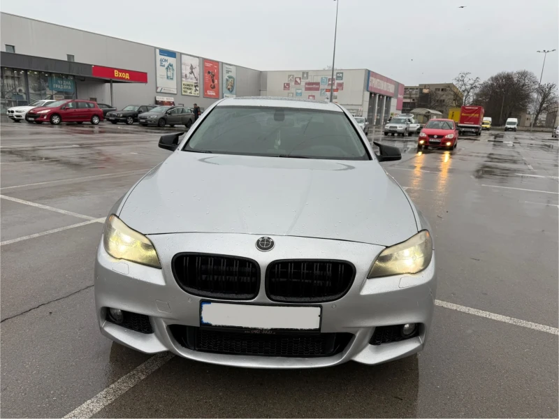 BMW 530 3.0D* M* Performance* Кожа* , снимка 2 - Автомобили и джипове - 48426130