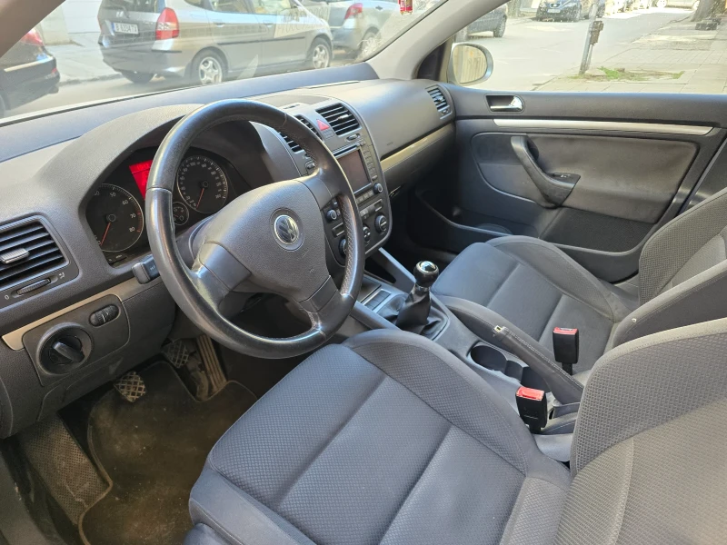 VW Golf 1.6 FSI 116 к.с., снимка 5 - Автомобили и джипове - 49578981