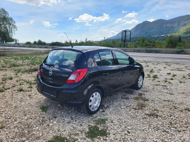 Opel Corsa 1.2i, снимка 5 - Автомобили и джипове - 51609130