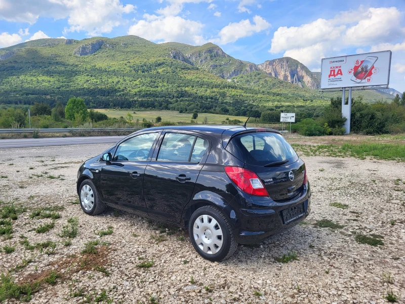 Opel Corsa 1.2i, снимка 3 - Автомобили и джипове - 51609130