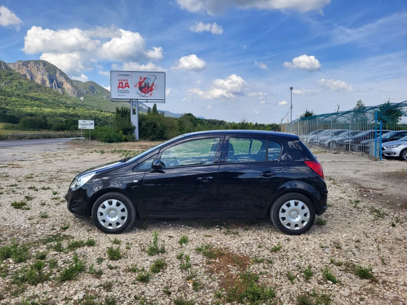 Opel Corsa 1.2i, снимка 2 - Автомобили и джипове - 51609130
