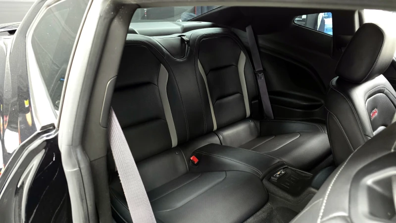 Chevrolet Camaro S6 6.2 V8, снимка 12 - Автомобили и джипове - 51903170