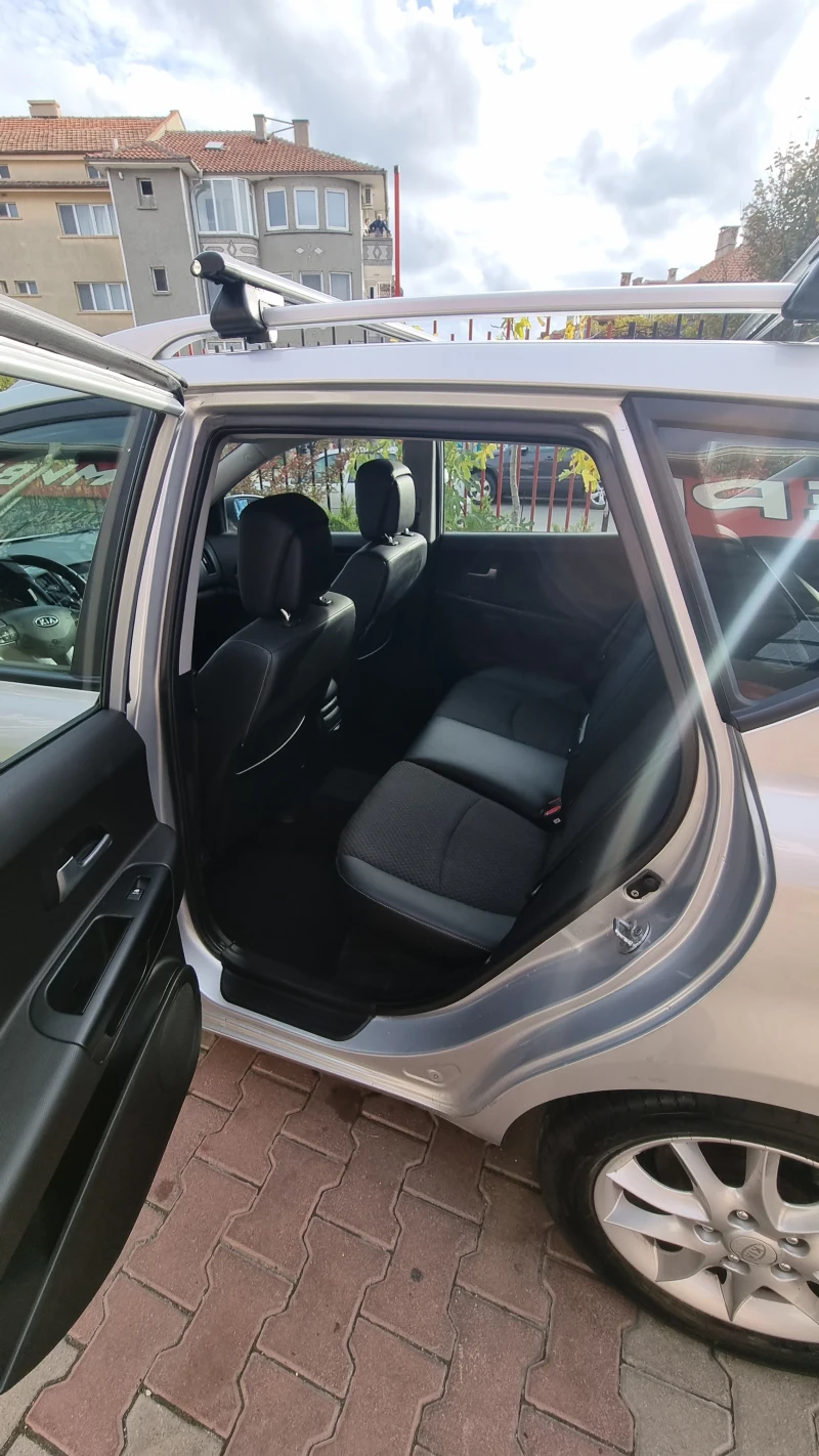Kia Ceed, снимка 7 - Автомобили и джипове - 52654331