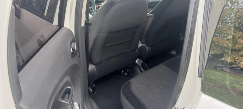 Citroen C3 Picasso, снимка 6 - Автомобили и джипове - 52423134